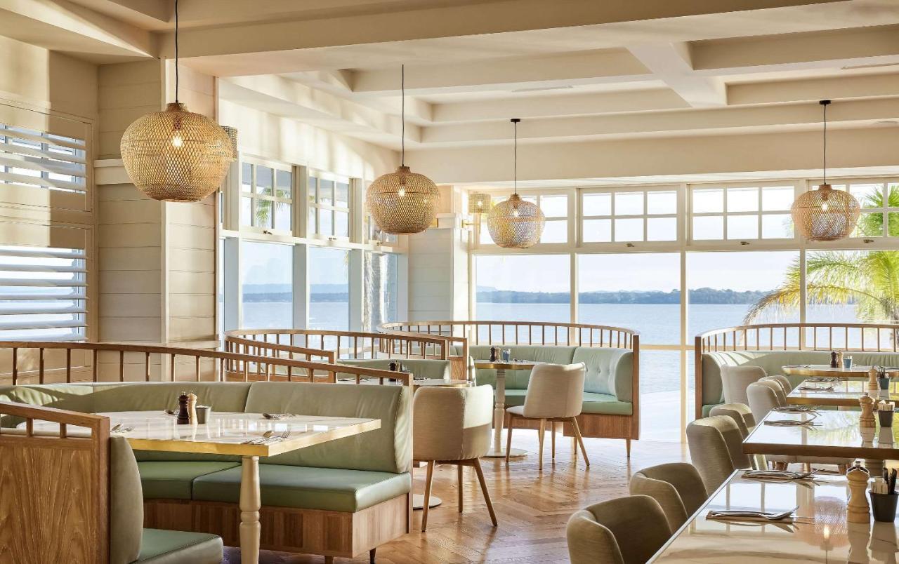 The Beachcomber Hotel & Resort, Ascend Hotel Collection Toukley Dış mekan fotoğraf The restaurant